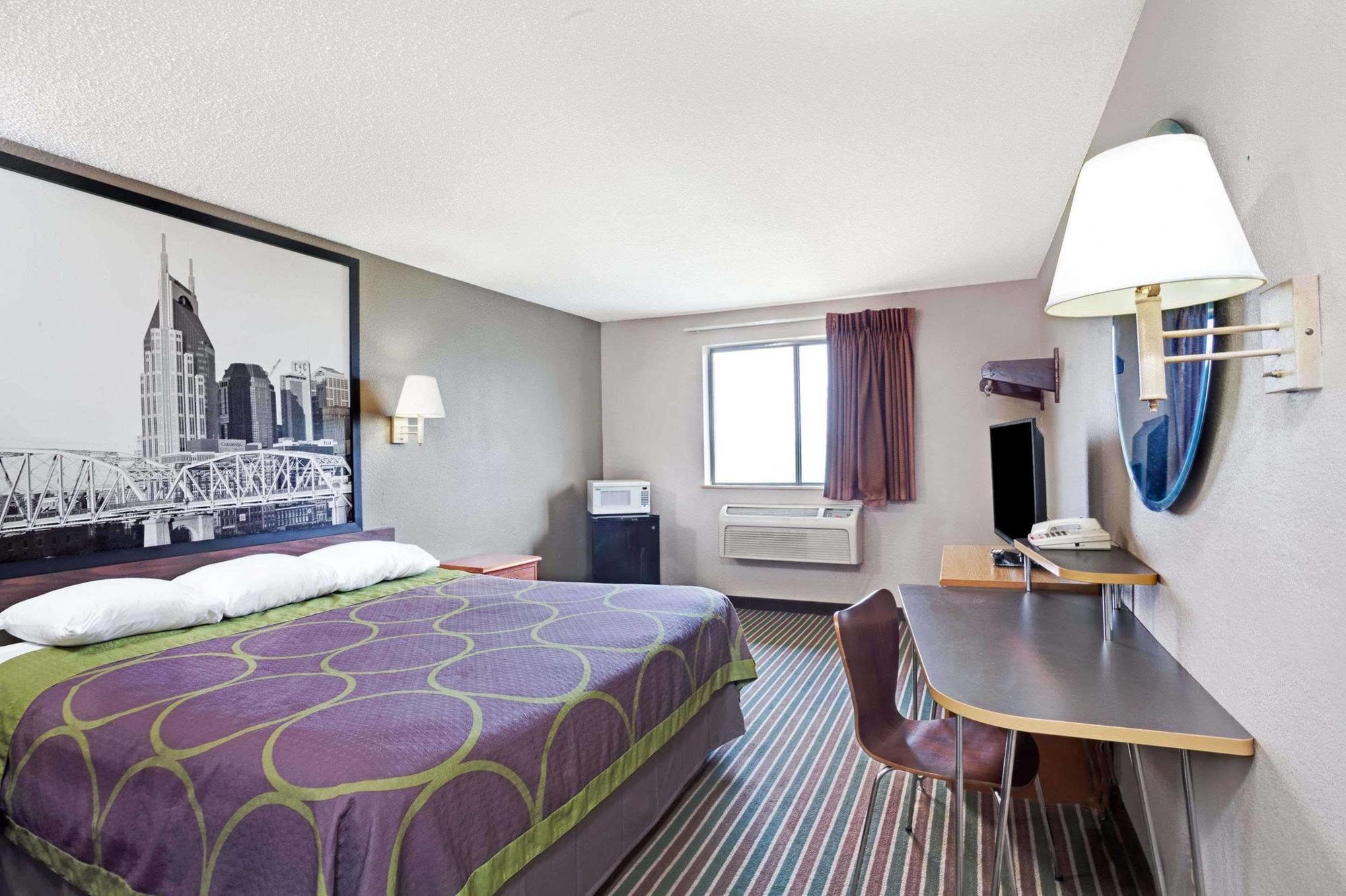 Super 8 By Wyndham Nashville/ Dntn/ Opryland Area Екстер'єр фото